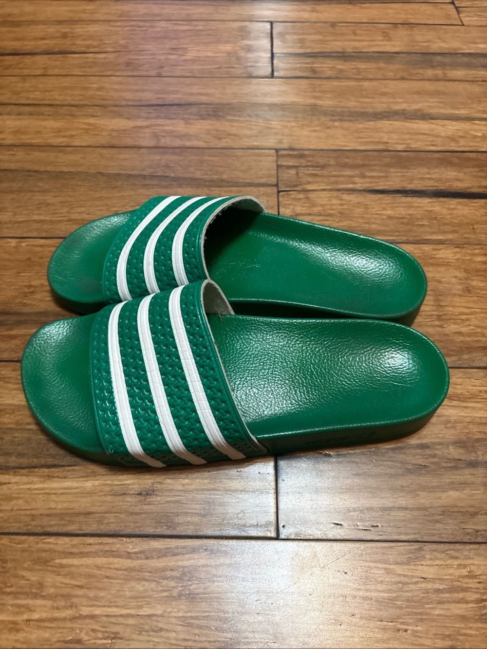 adidas Adilette Men's Slide Sandals Green White Striped Comfort Synthetic Sz 12 - Picture 4 of 13